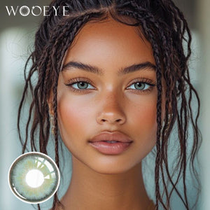 Model wearing Diamond Green II Contact Lenses