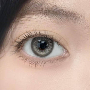 Jennie Grey I Contact Upper Eye Single Eye Close-up