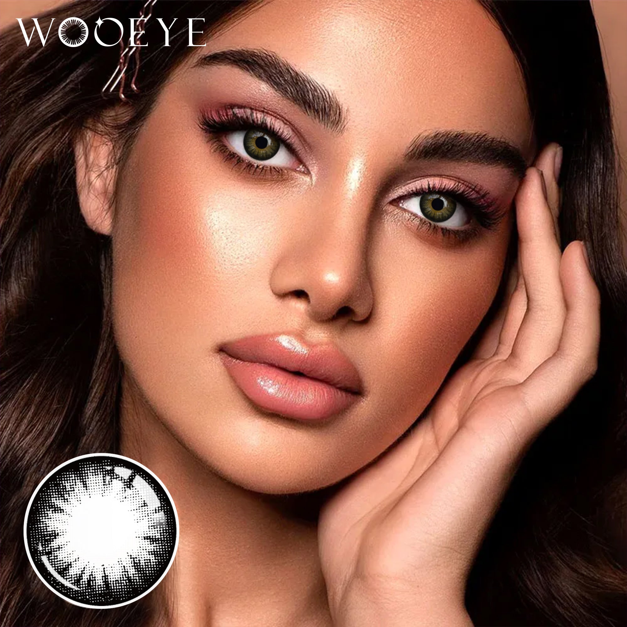 Model wearing Pearl Black Contact Lenses