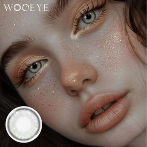 Model wearing Bubbles Gray Contact Lenses