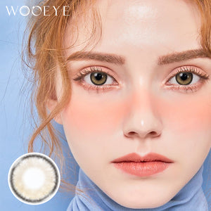 Model wearing Bubbles Brown Contact Lenses