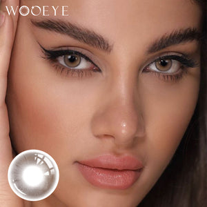 Model wearing Coffee Brown I Contact Lenses