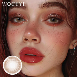 Model wearing Coffee Brown Contact Lenses