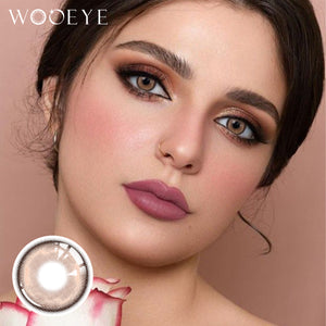 Model wearing Heaven Brown Contact Lenses