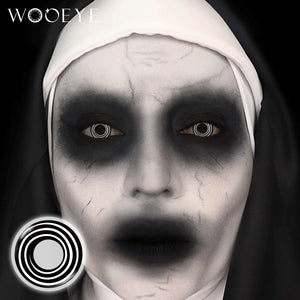 Model wearing Sharingan Ⅳ Contact Lenses