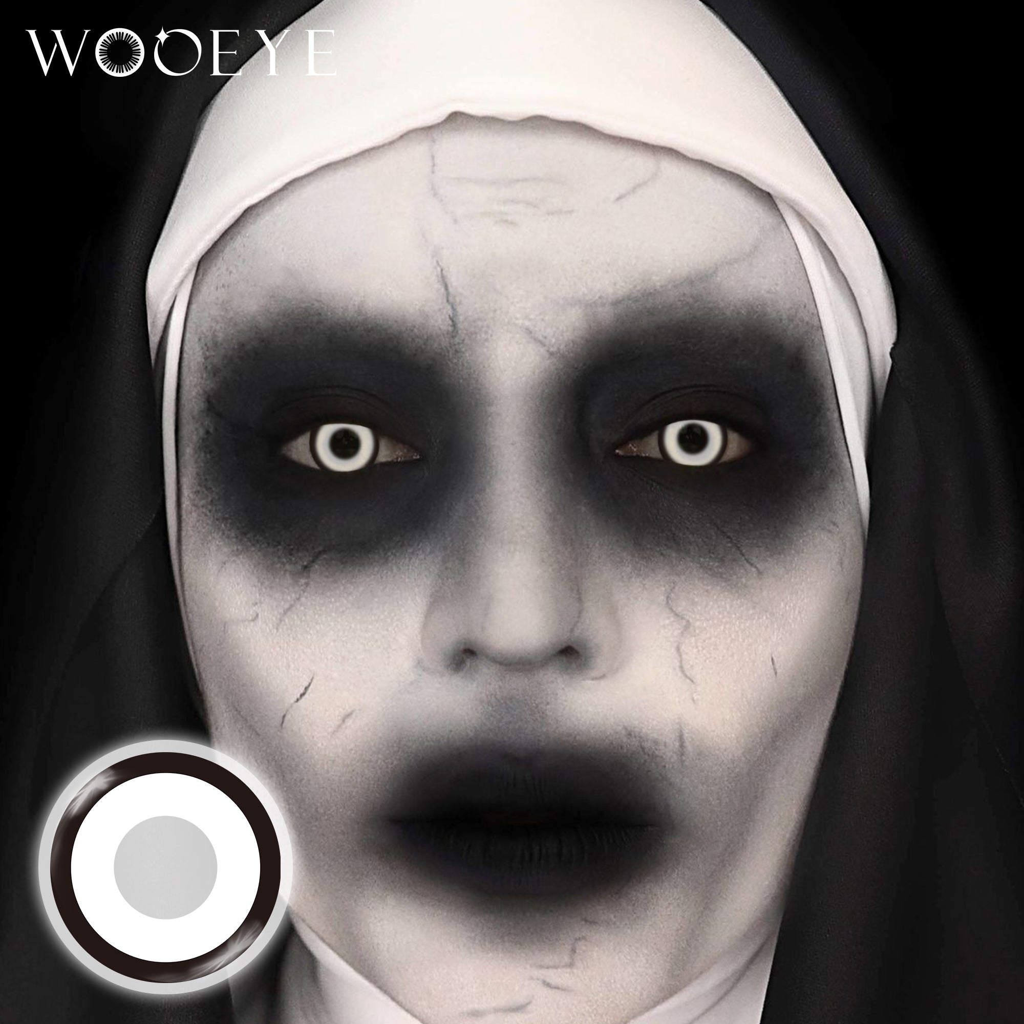 Model wearing Bat I Contact Lenses