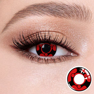 The effect of wearing Madara Sharingan Contact Lenses, with a close-up of the product in the lower right corner