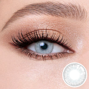 Eye effect wearing Freedom Gray II Contact Lenses
