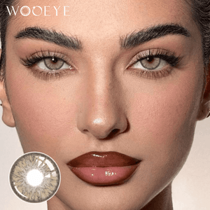 The girl's face is looking straight ahead, the upper left is the Wooeye logo, and the lower left is a close-up of the new-york brown contact lens