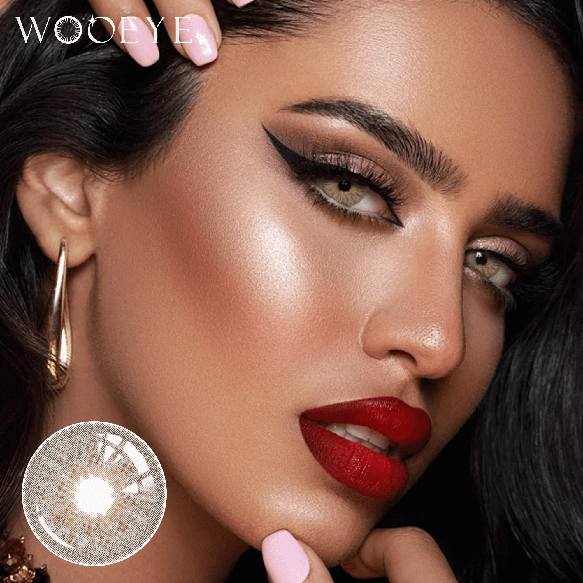 The girl's face is looking straight ahead, the upper left is the Wooeye logo, and the lower left is a close-up of the avatar brown contact lens