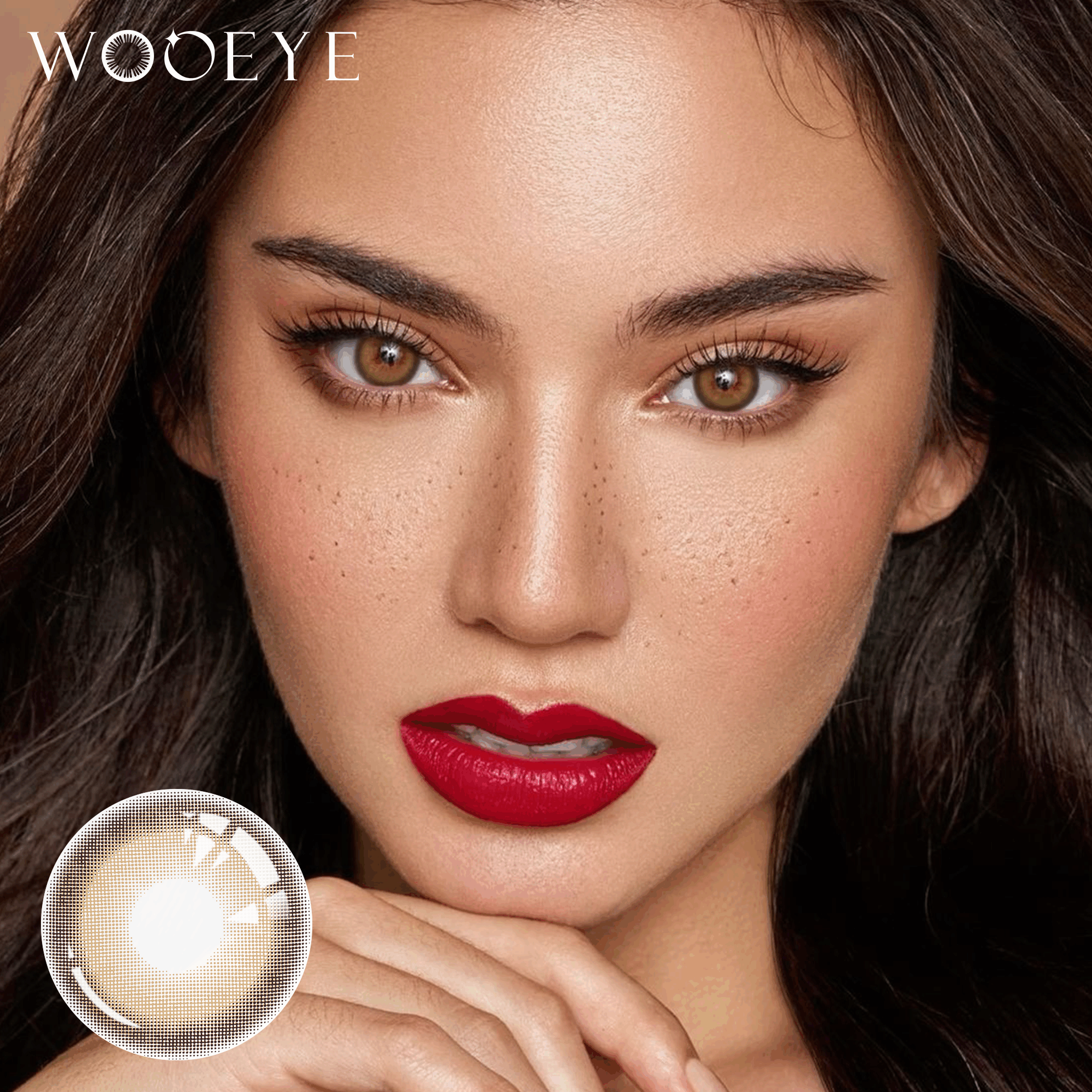 The girl's face is looking straight ahead, the upper left is the Wooeye logo, and the lower left is a close-up of the ciass brown contact lens
