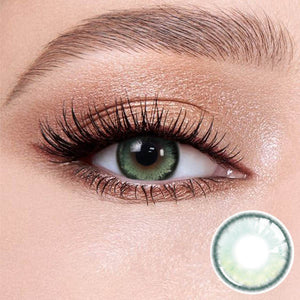 Natural looking Bubbles Green contact lense with soft limbal ring for dark eyes
