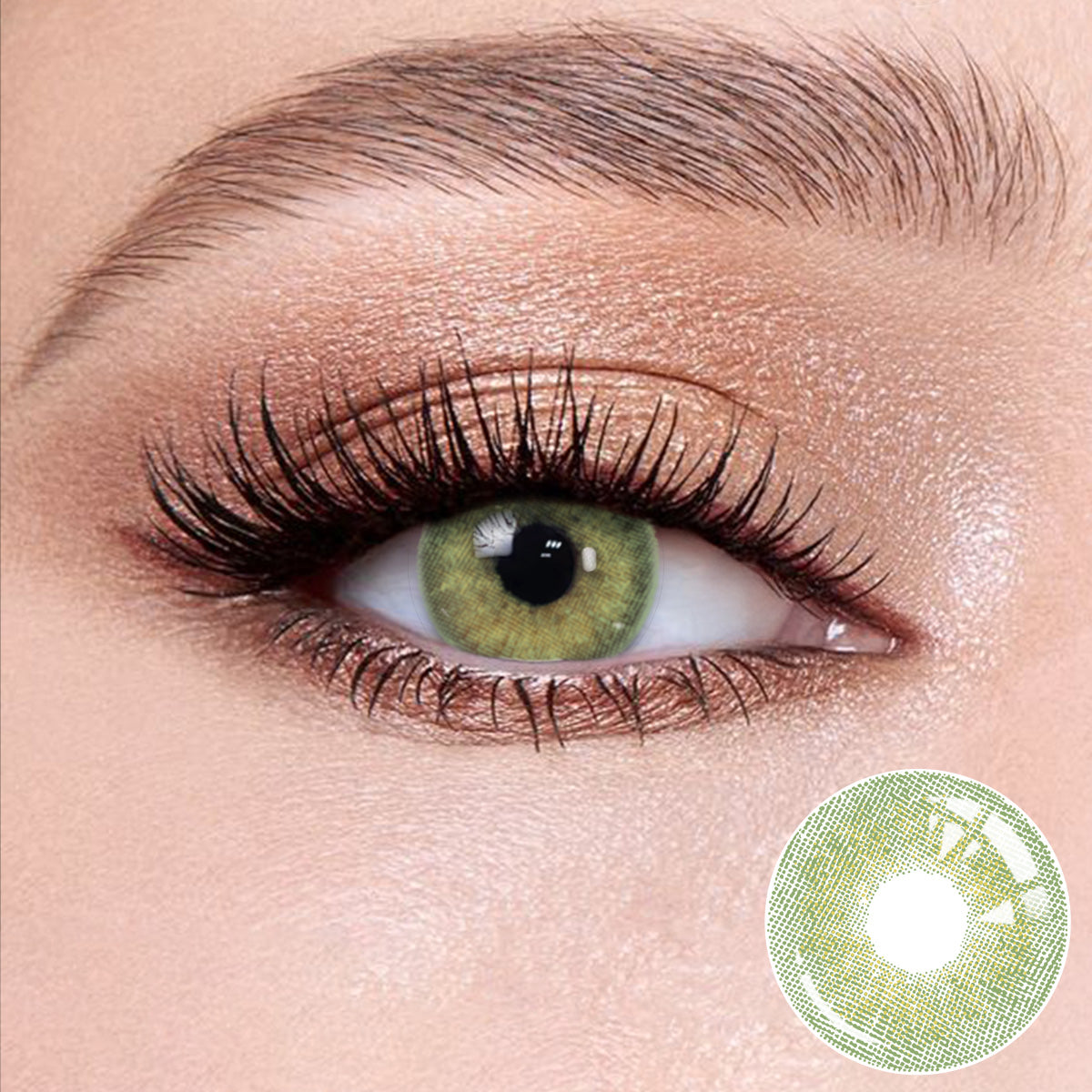 Banshe Green contact lenses on the eyes, close-up of the product on the lower right